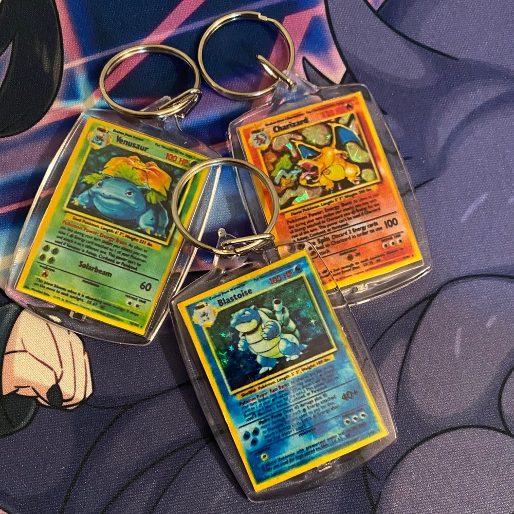 Charizard ,Blastiose,Venusaur Pokémon  Key Chains